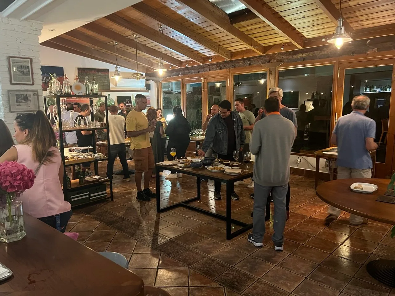 Comunidad de Bitconia en persona — foto 4 (sustituir por foto real)