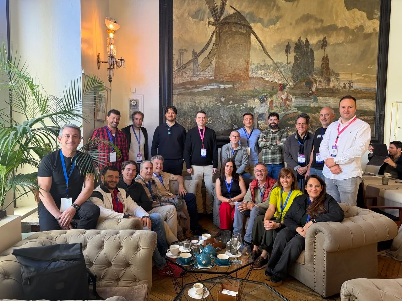 Comunidad de Bitconia en persona — foto 6 (sustituir por foto real)